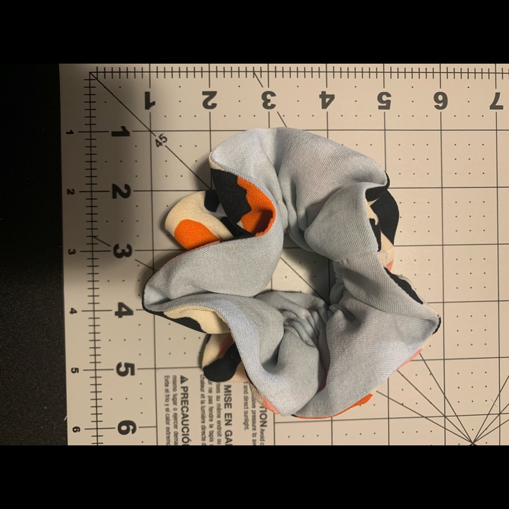 Double Ruffle Scrunchie - Picture 11 of 11
